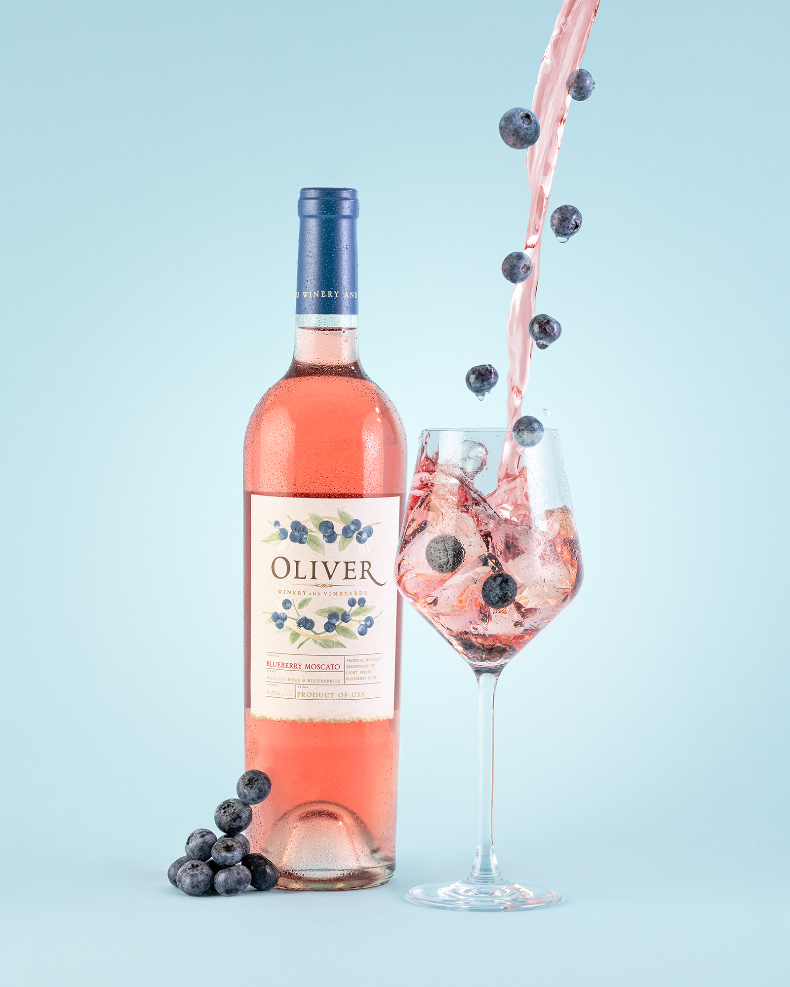 blueberry-moscato-wine-splash